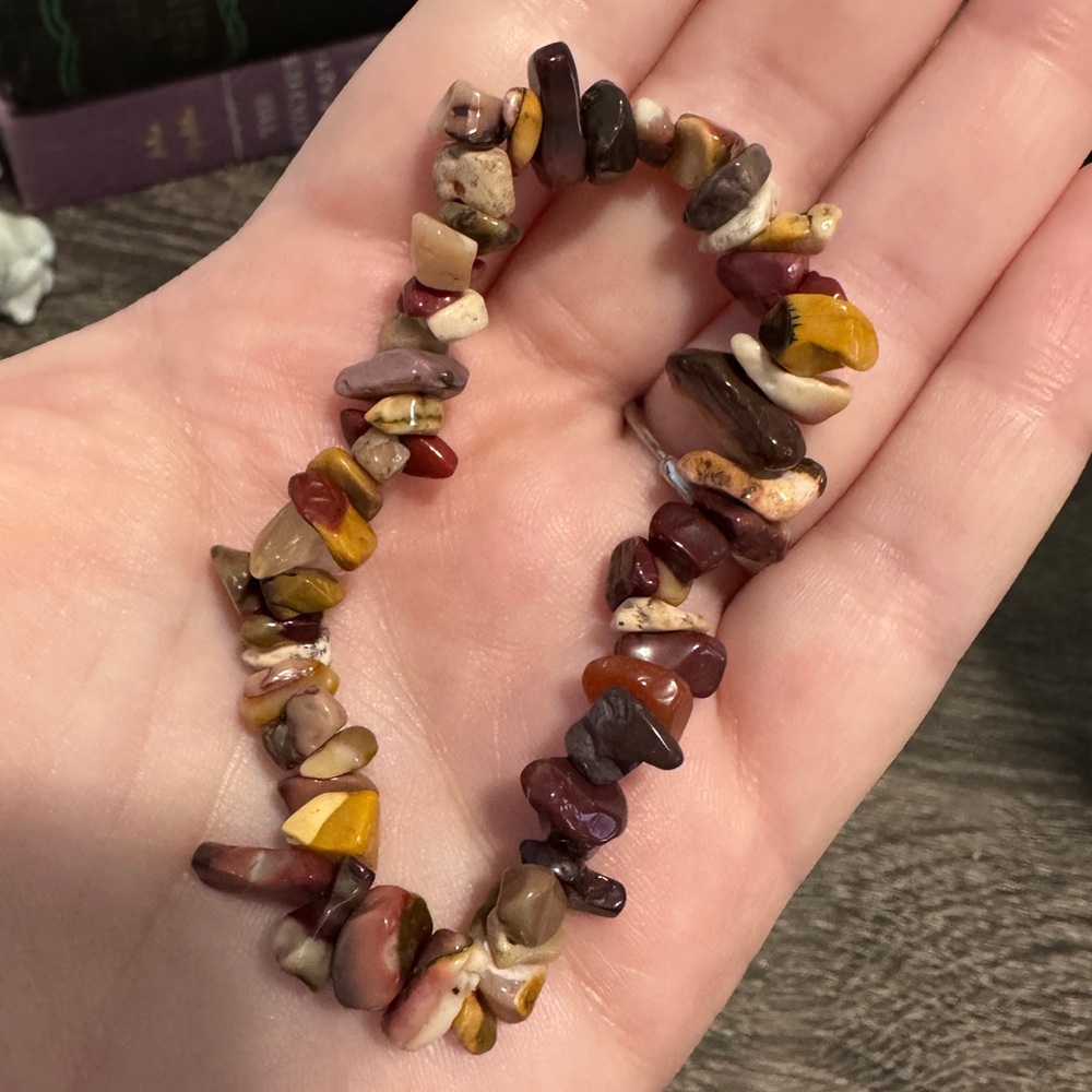 Mookaite Jasper Red & Orange Crystal Bracelet - Genuine Crystal - NWOT